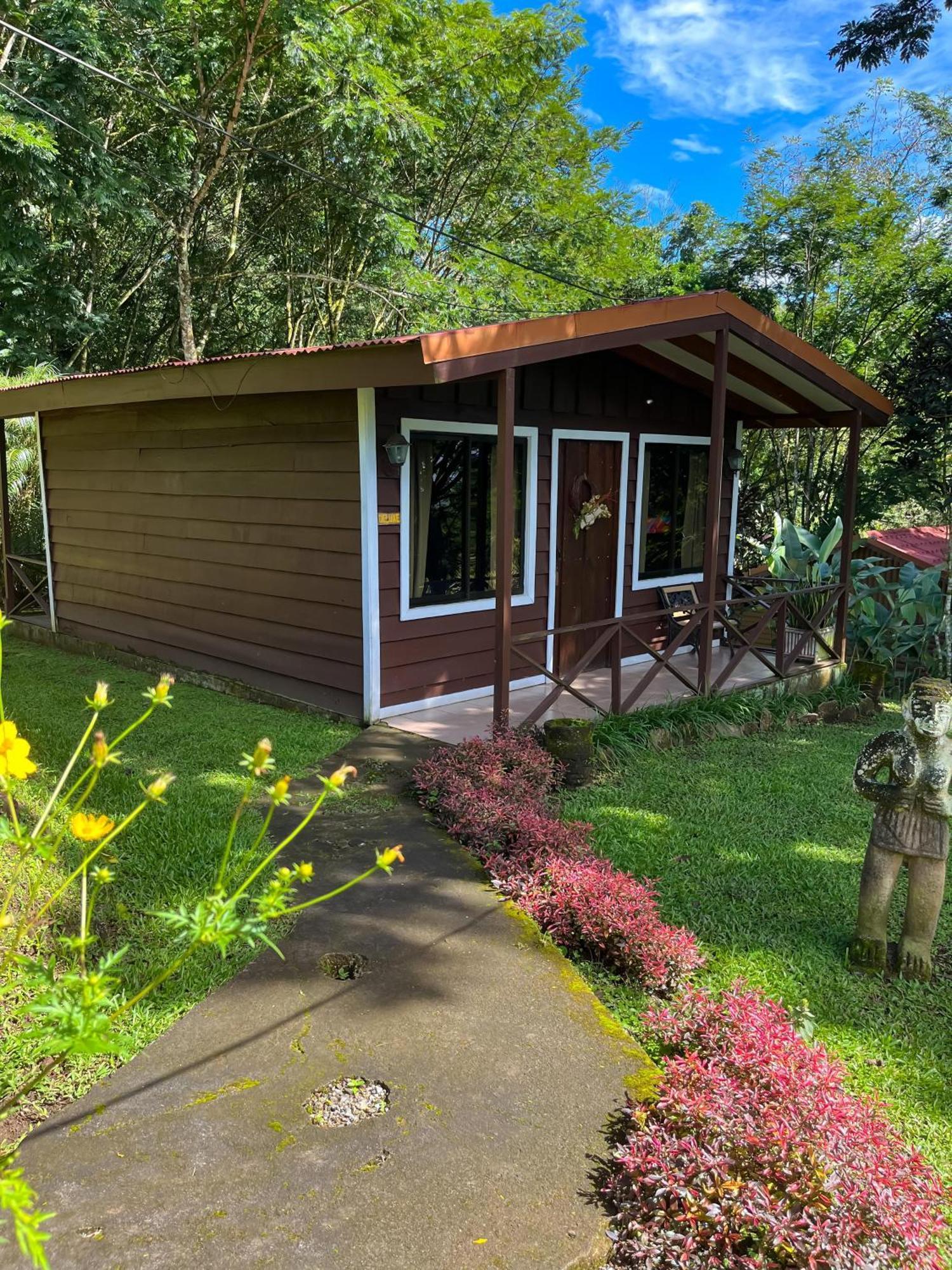 Hospedaje La Naciente Turrialba Exterior photo